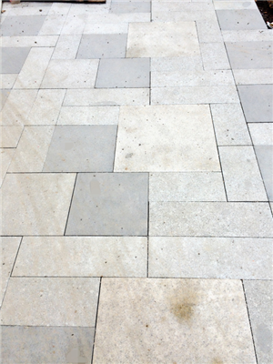 >> 文章内容 >> 广场石材面层铺装施工工艺流程 铺贴广场花岗岩地面要